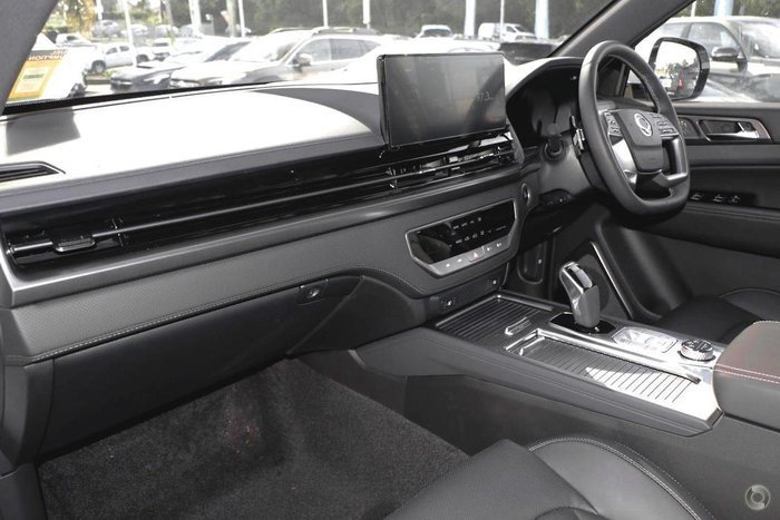 2024 SsangYong Rexton Adventure