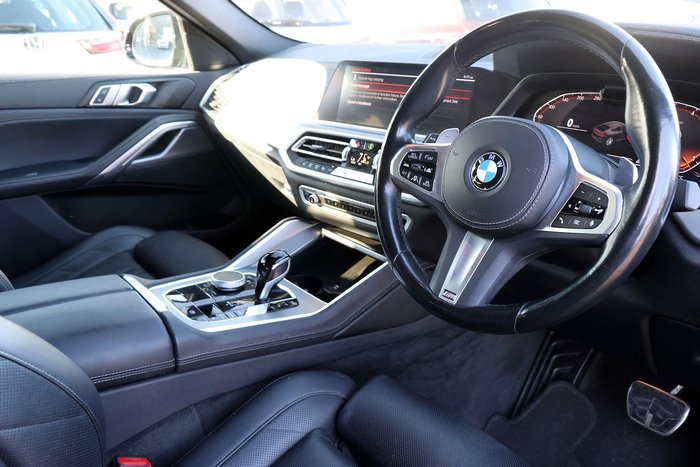 2022 BMW X6 xDrive30d M Sport