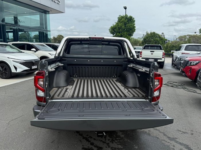 2024 Nissan Navara ST-X