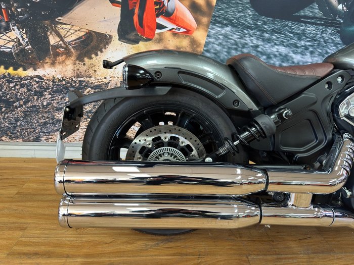 2022 INDIAN SCOUT BOBBER GREY
