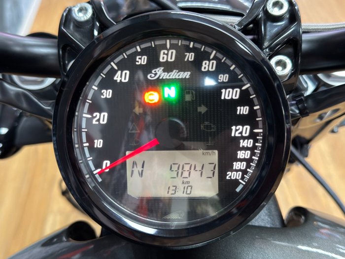 2022 INDIAN SCOUT BOBBER GREY