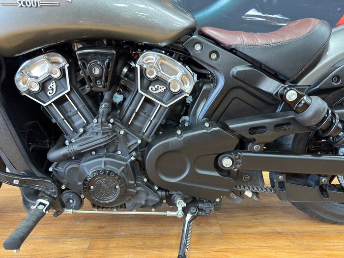 2022 INDIAN SCOUT BOBBER GREY