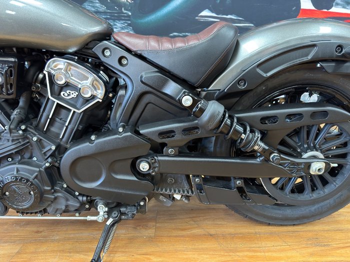 2022 INDIAN SCOUT BOBBER GREY