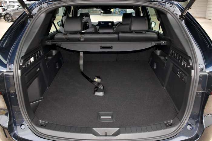 2024 Mazda CX-70 G50e Azami