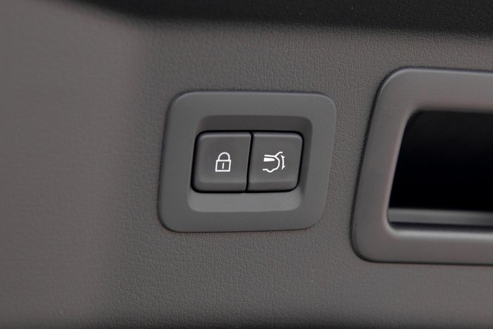 2024 Mazda CX-70 G50e Azami