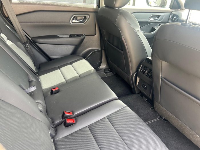 2024 Nissan X-TRAIL N-TREK