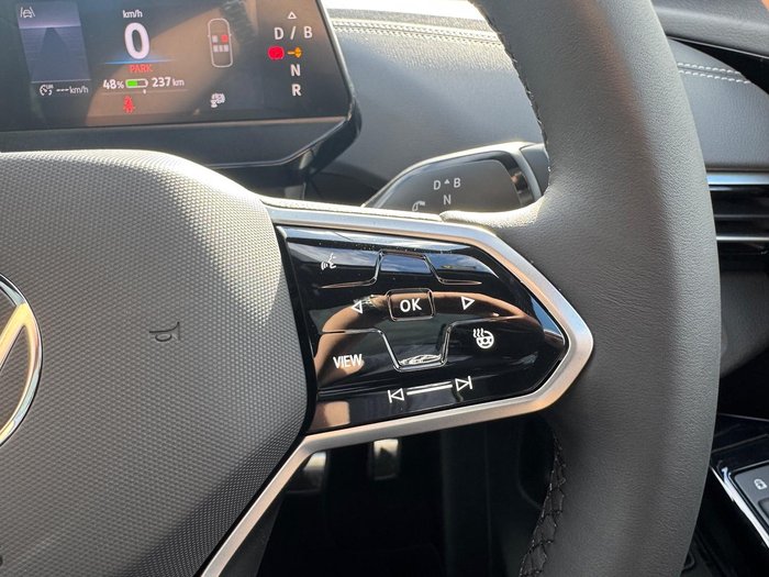2024 Volkswagen ID.4 Pro