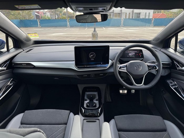 2024 Volkswagen ID.4 Pro