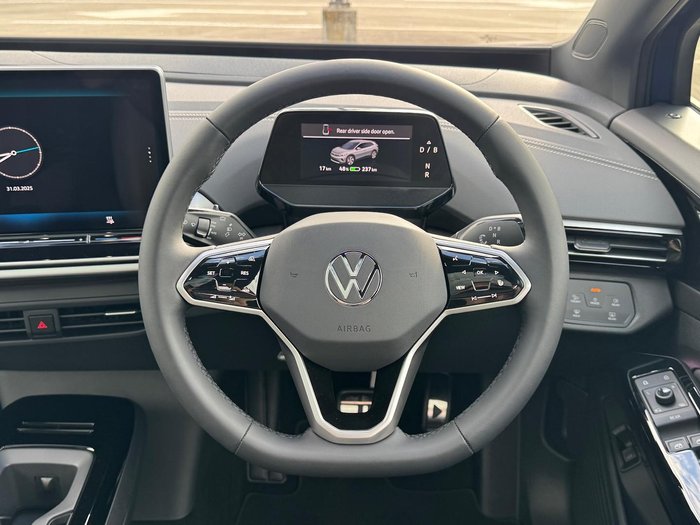 2024 Volkswagen ID.4 Pro