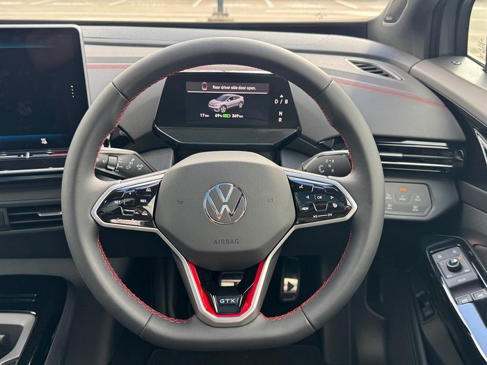 2025 Volkswagen ID.5 GTX