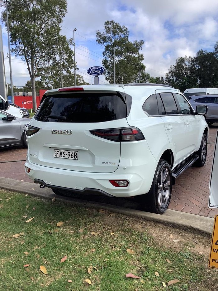 2023 Isuzu MU-X LS-T