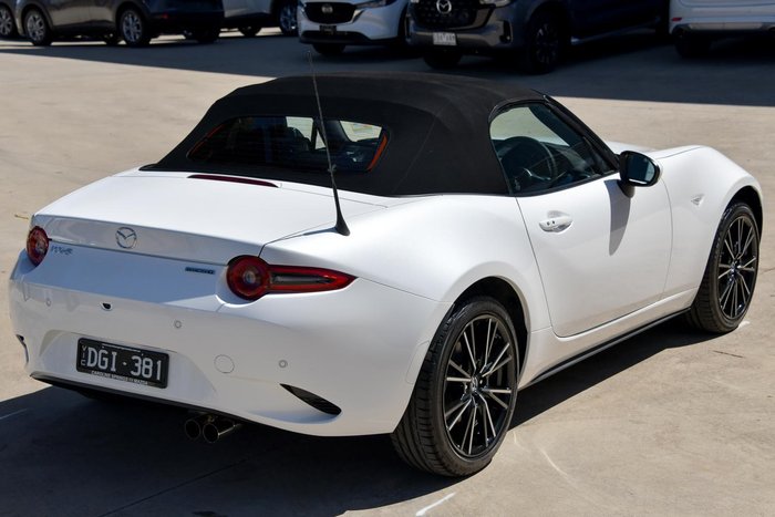 2024 Mazda MX-5 G20 GT