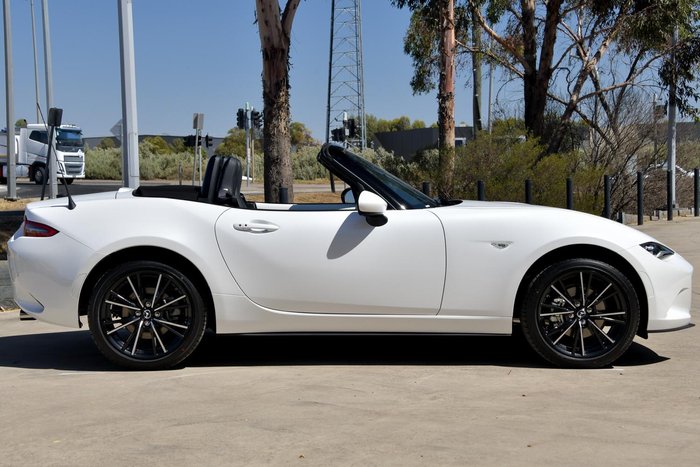 2024 Mazda MX-5 G20 GT