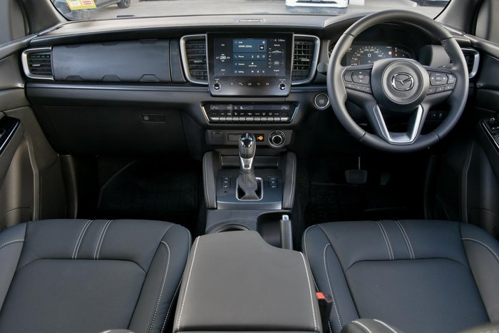2025 Mazda BT-50 GT