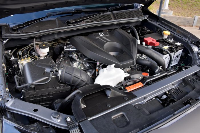 2025 Mazda BT-50 GT