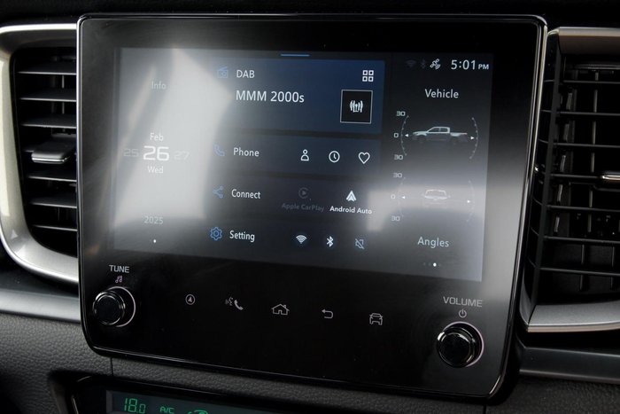 2025 Mazda BT-50 GT