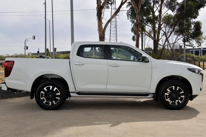 2025 Mazda BT-50 GT