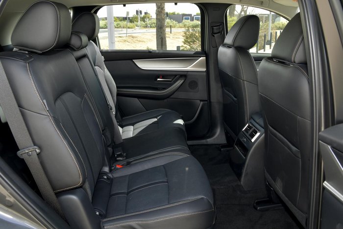 2025 Mazda CX-80 G40e Touring