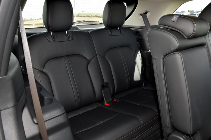 2025 Mazda CX-80 G40e Touring