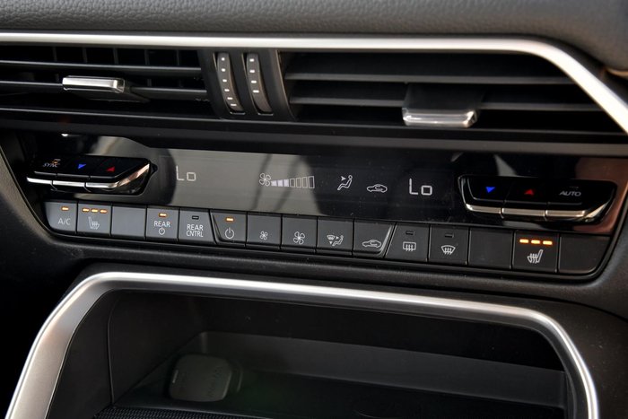 2025 Mazda CX-80 G40e Touring