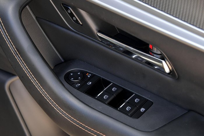 2025 Mazda CX-80 G40e Touring