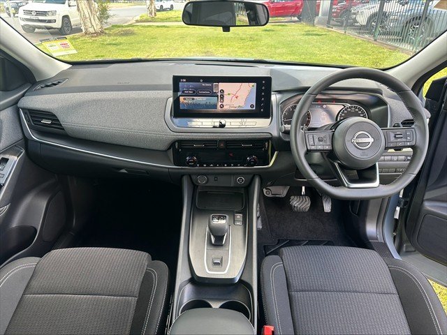 2024 Nissan J12 STL
