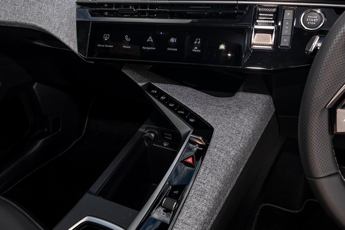 2024 Peugeot 3008 GT Premium Hybrid