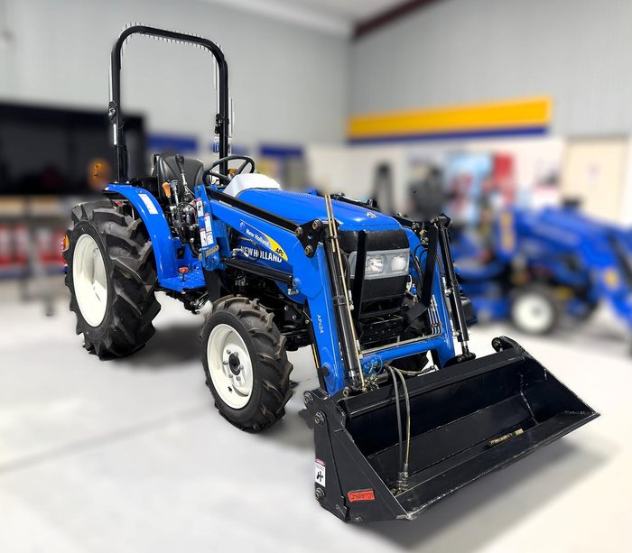 New Holland Workmaster 40 Tractor