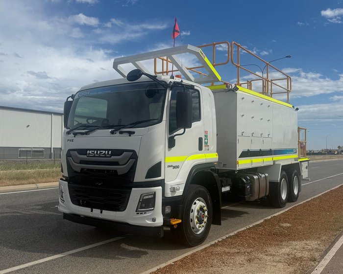 2025 Isuzu F Series FVZ 260-300 AT R55 WHITE