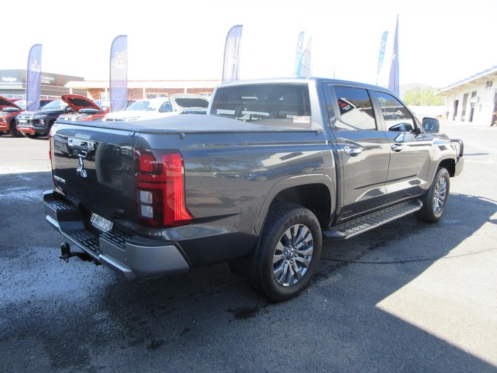 2024 Mitsubishi Triton GLS