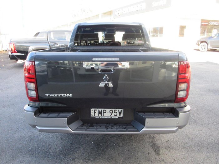 2024 Mitsubishi Triton GLS