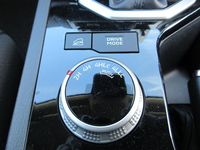 2024 Mitsubishi Triton GLS