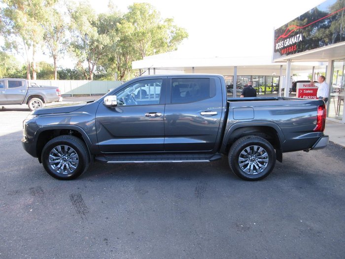 2024 Mitsubishi Triton GLS