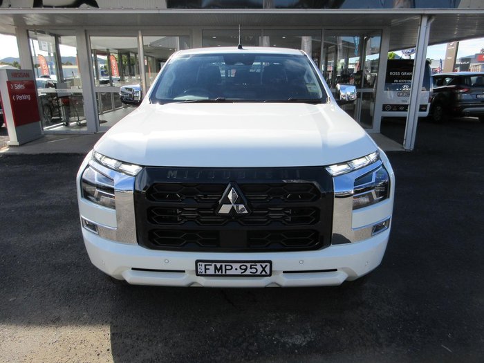 2024 Mitsubishi Triton GLS