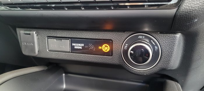 2025 Mazda BT-50 XTR
