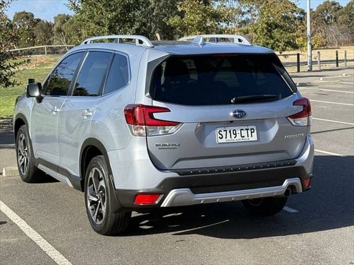 2022 Subaru Forester 2.5i-S