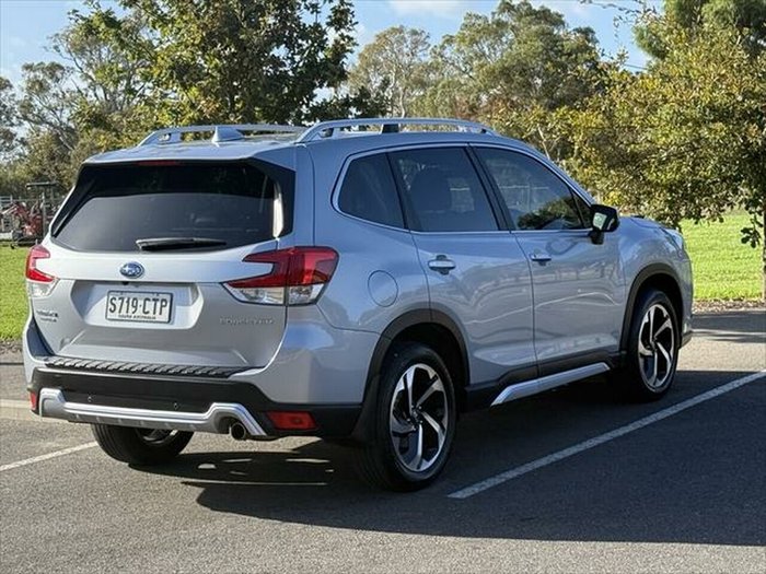 2022 Subaru Forester 2.5i-S