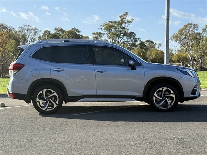 2022 Subaru Forester 2.5i-S