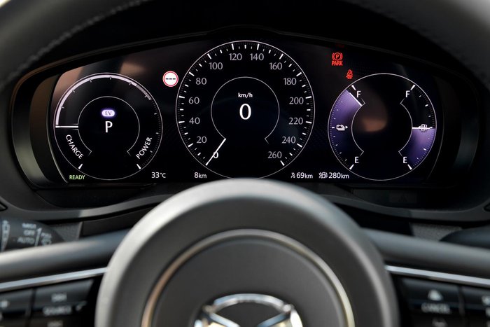 2025 Mazda CX-60 P50e Azami