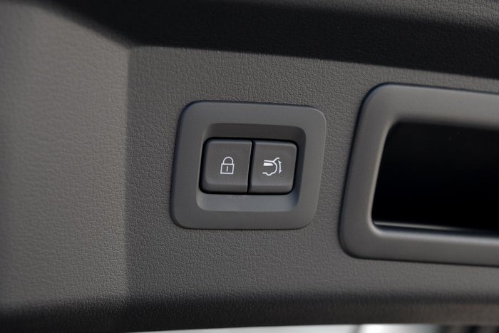 2025 Mazda CX-60 P50e Azami