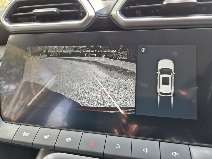 2025 MG ZS Excite