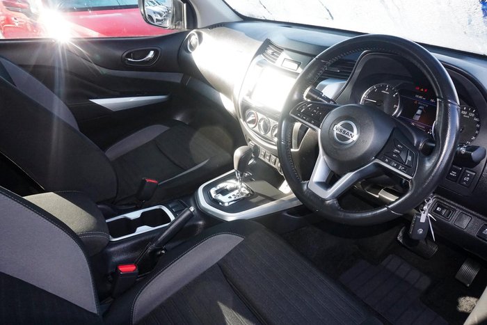 2023 Nissan Navara ST