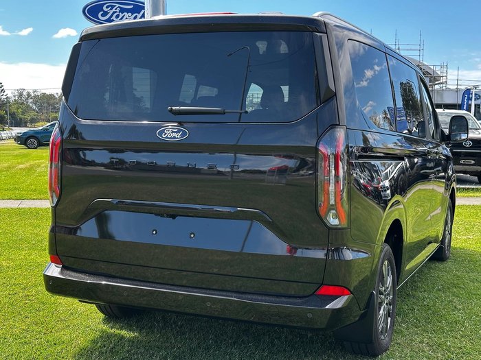 2024 Ford Tourneo Titanium X