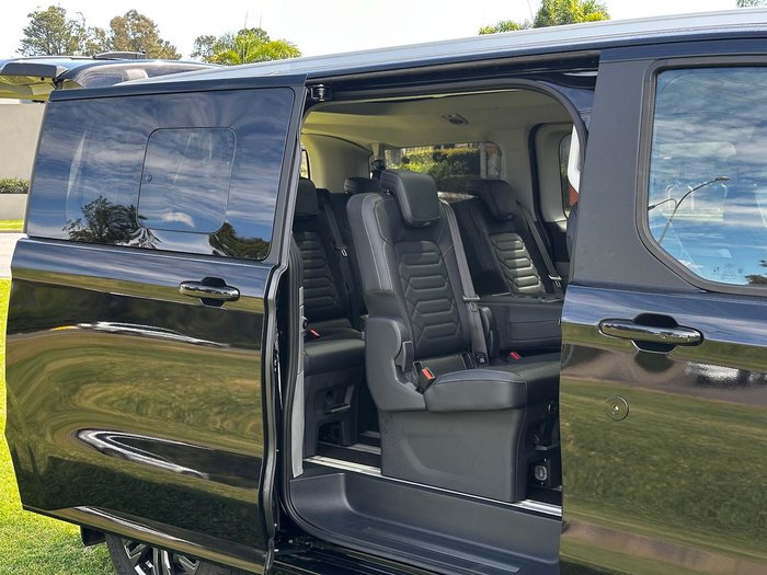 2024 Ford Tourneo Titanium X