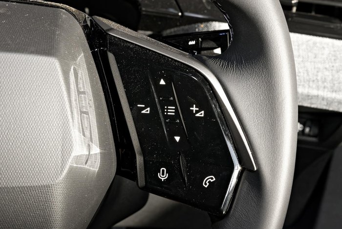 2025 Peugeot 3008 Allure Hybrid P64 MY25 Titanium Grey