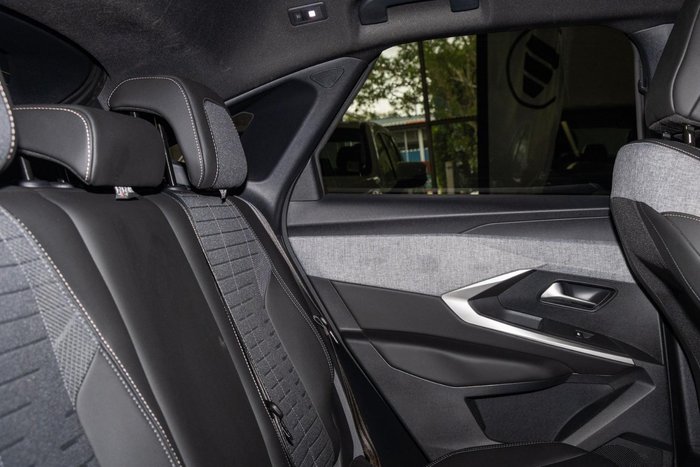 2025 Peugeot 3008 Allure Hybrid P64 MY25 Titanium Grey