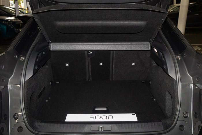 2025 Peugeot 3008 Allure Hybrid