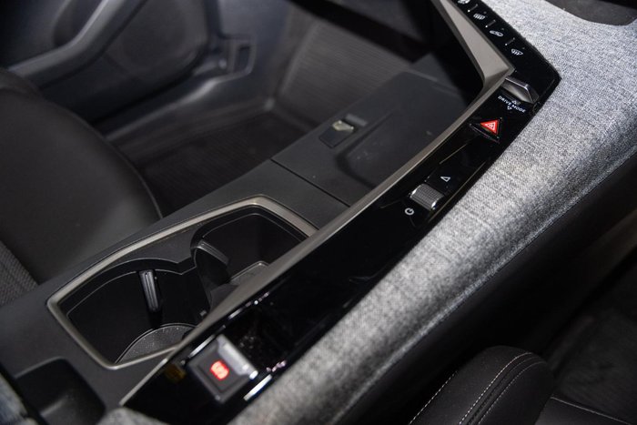 2025 Peugeot 3008 Allure Hybrid