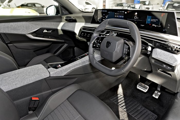 2025 Peugeot 3008 Allure Hybrid P64 MY25 Titanium Grey