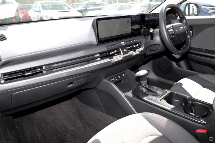 2025 Kia K4 Sport